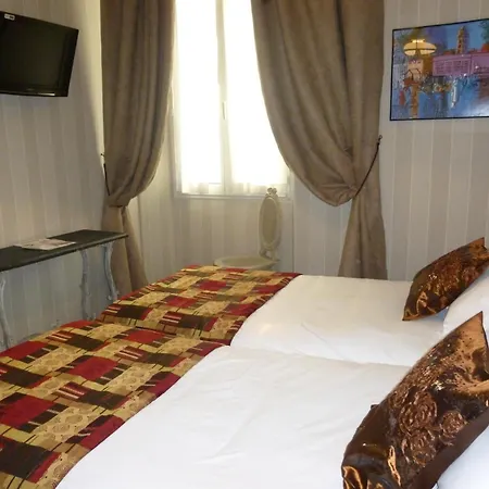 La Tour Hotel 3*