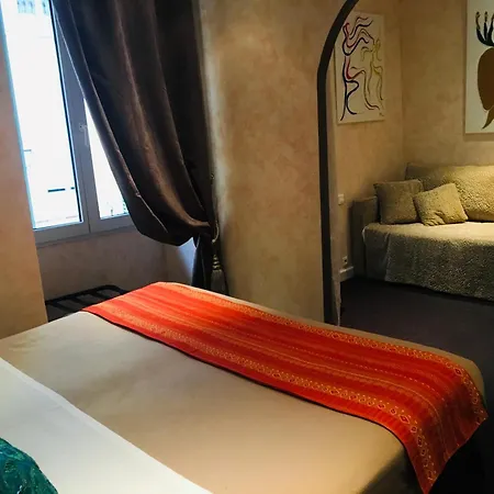 Szálloda La Tour 3*
